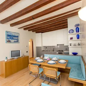  Apartment Appartament Salini